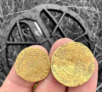 Wertvoller Münzhort mit Manticore gefunden